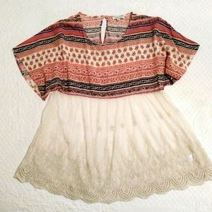 GRACE & LACE Women's top- Medium-light red&white